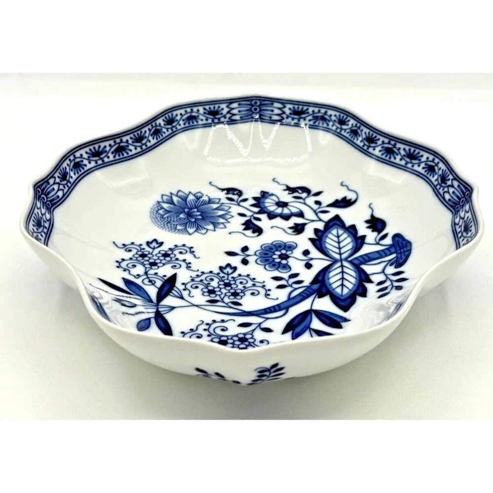 Hutschenreuther serving bowl